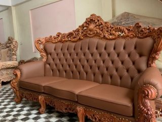 đoản dài louis hoàng gia hoa lá tây