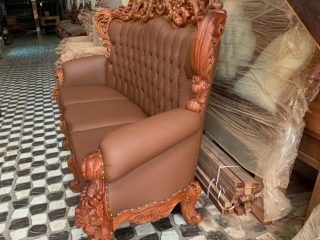 góc nghiêng ghế louis