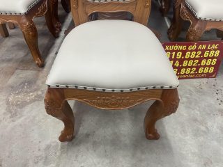 mặt ngồi bọc đệm êm ái