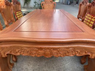 yếm bàn chạm hoa lá tây