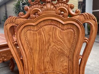 vách ghế thiết kế cầu kỳ