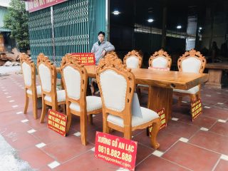 mẫu bàn ăn louis sang trọng