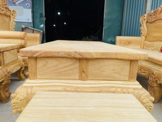 cổ bàn cao bề thế