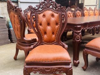 Siêu phẩm 2 bàn ăn hoàng gia 24 ghế louis bọc đệm gỗ gõ đỏ cực vip (Anh Đông, Hải Phòng) 28 ghế louis đục tỉa hoa lá tây