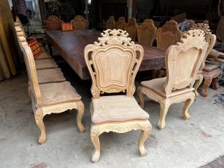 Siêu phẩm bàn ăn nguyên khối gỗ gõ đỏ 340x140x15cm và 16 ghế louis (Cô Nga, Vĩnh Phúc) 11 ghế louis hoàng gia