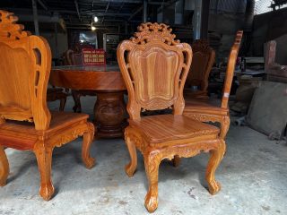 mẫu ghế louis hoa lá tây