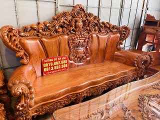 Siêu phẩm bàn ghế louis hoàng gia nguyên khối 10 món gỗ hương đá (Anh Duy, Sài Gòn) 24 đoàn dài louis hoàng gia