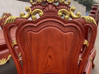 tựa lưng ghế ăn louis