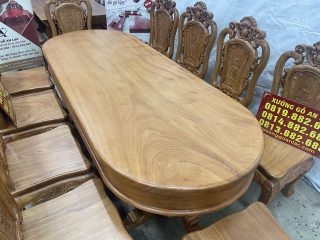 bàn ăn bầu dục mặt trơn