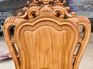 lưng tựa ghế louis hoàng gia