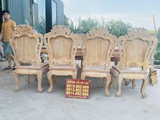Bộ bàn ăn hoàng gia kết hợp 10 ghế louis gỗ gõ đỏ hàng vip xong mộc (Anh Minh, Hải Dương) 27 mặt lưng ghế louis giữ trơn