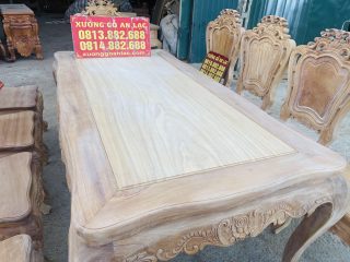 Bộ bàn ăn hoàng gia kết hợp 10 ghế louis gỗ gõ đỏ hàng vip xong mộc (Anh Minh, Hải Dương) 18 mặt bàn khung tranh ván liền