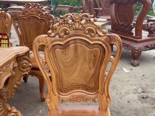 vách tựa chạm khung chuỗi hạt