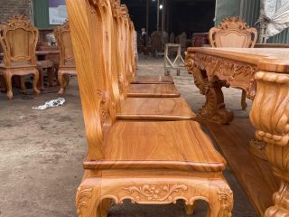 10 ghế ăn louis hoàng gia