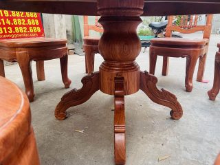 Mẫu bàn ăn tròn 8 ghế louis cổ điển gỗ hương đá cao cấp (Anh Thông, Thái Nguyên) 14 chân trụ tròn 25p
