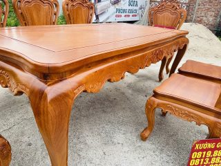 Bộ bàn ăn 8 ghế phong cách hoàng gia gỗ gõ đỏ (Anh Thế, Hải Phòng) 17 yếm quây vén lượn hoa lá tây