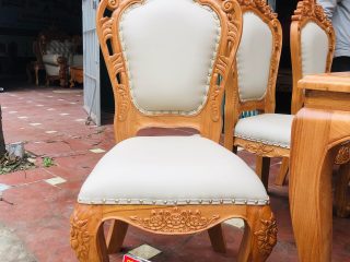 Bộ bàn ăn louis 6 ghế hoàng gia bọc đệm cao cấp (Anh Tuyên, Đà Nẵng) 18 mặt ngồi và vách ghế bọc đệm da