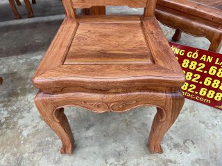 mặt ngồi khung tranh dày dặn