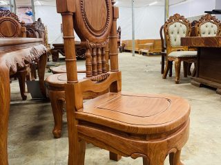 Mẫu bàn ăn hoàng gia 8 ghế louis cổ điển gỗ hương đá (Chị Nhi, Long Biên) 18 ghế ăn lưng cao không tay