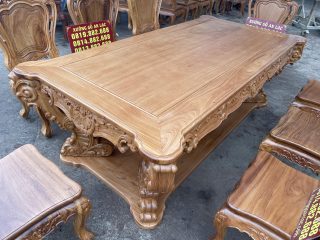 bàn ăn mặt khung tranh