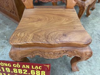 mặt ngồi ván tràn liền tấm