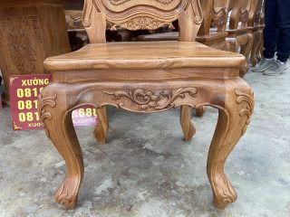 mặt ngồi ván tràn liền tấm