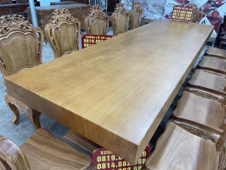 bàn ăn nguyên khối siêu lớn