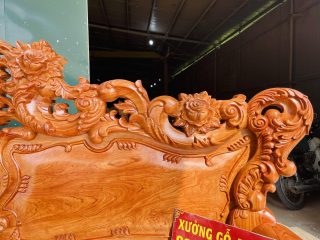 hai bên vách tựa giữ trơn