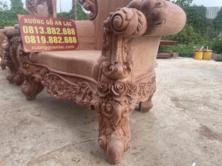 chân ghế nguyên khối đục hoa hồng