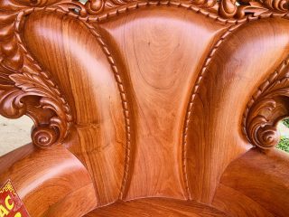 vách tựa lưng nguyên khối